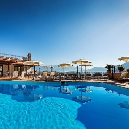 Hotel La Vue D'Or ซอร์เรนโต ภายนอก รูปภาพ