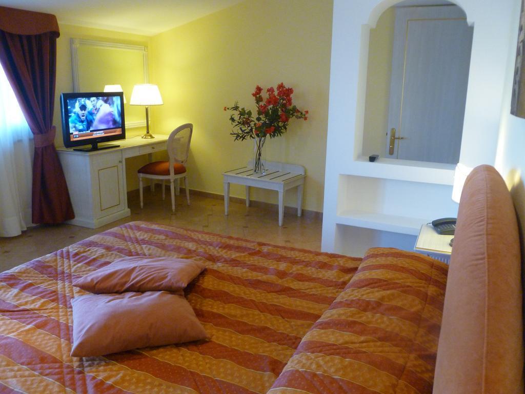Hotel La Vue D'Or ซอร์เรนโต ภายนอก รูปภาพ
