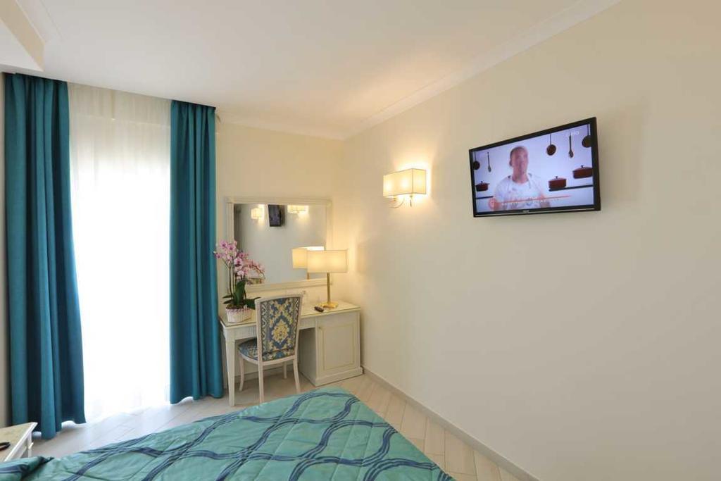 Hotel La Vue D'Or ซอร์เรนโต ห้อง รูปภาพ