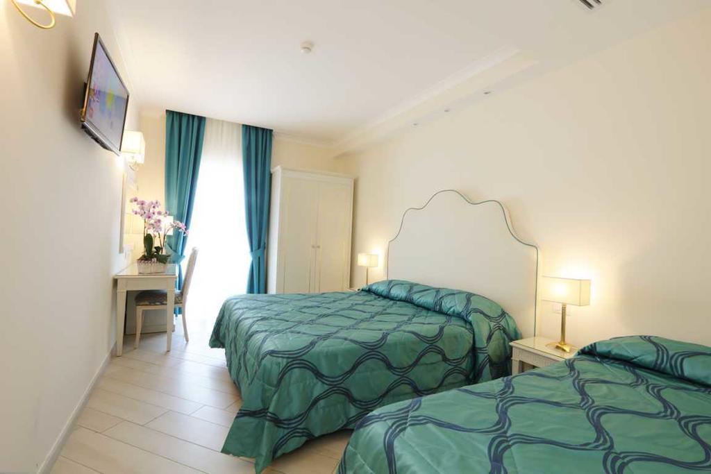 Hotel La Vue D'Or ซอร์เรนโต ภายนอก รูปภาพ