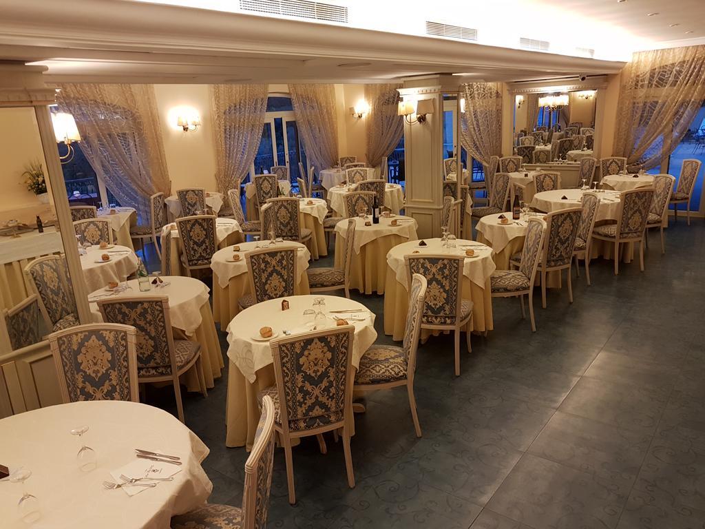 Hotel La Vue D'Or ซอร์เรนโต ภายนอก รูปภาพ