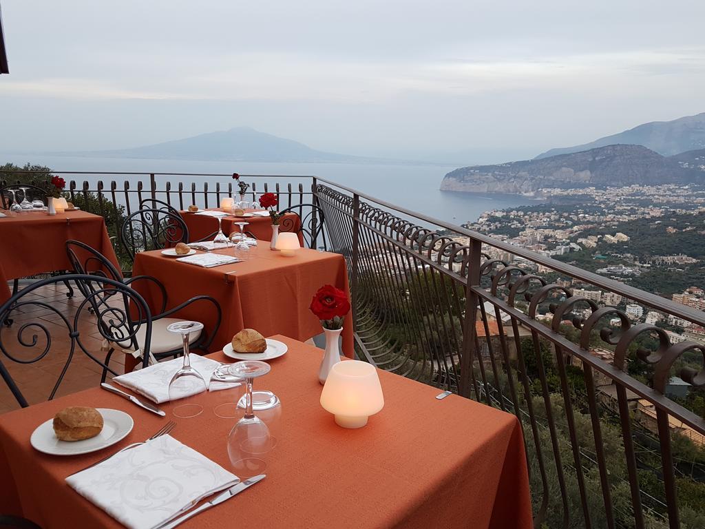 Hotel La Vue D'Or ซอร์เรนโต ภายนอก รูปภาพ