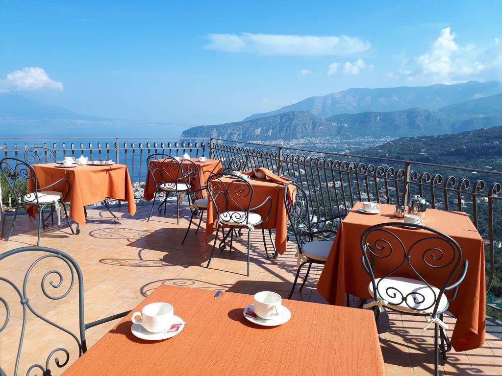 Hotel La Vue D'Or ซอร์เรนโต ภายนอก รูปภาพ