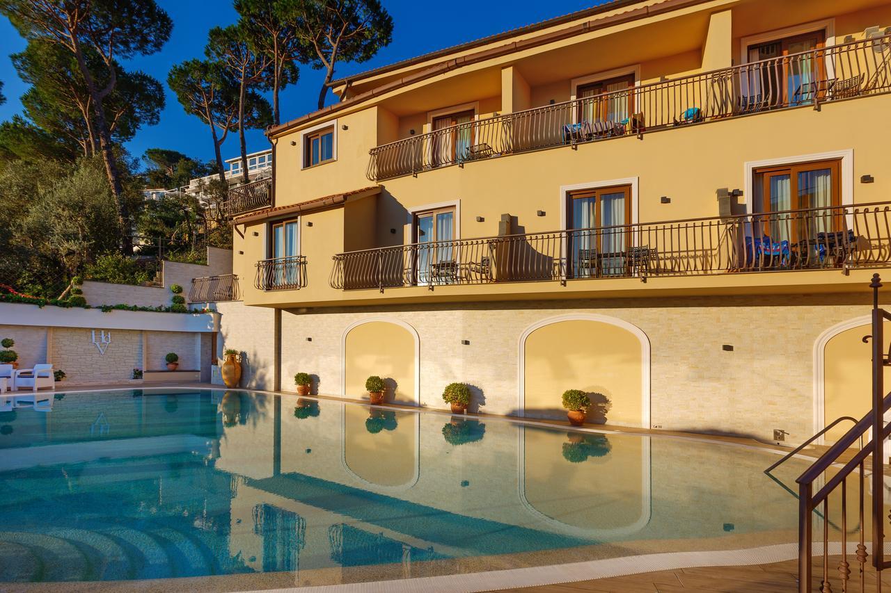 Hotel La Vue D'Or ซอร์เรนโต ภายนอก รูปภาพ
