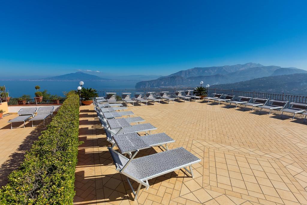 Hotel La Vue D'Or ซอร์เรนโต ภายนอก รูปภาพ