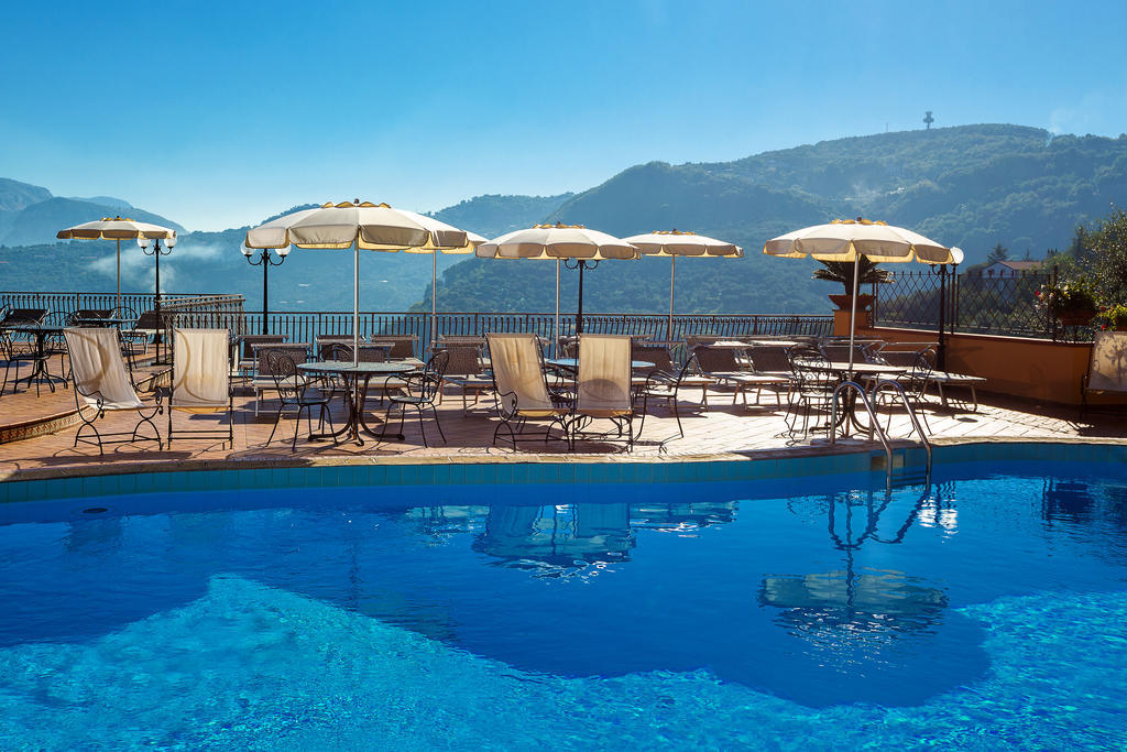 Hotel La Vue D'Or ซอร์เรนโต ภายนอก รูปภาพ